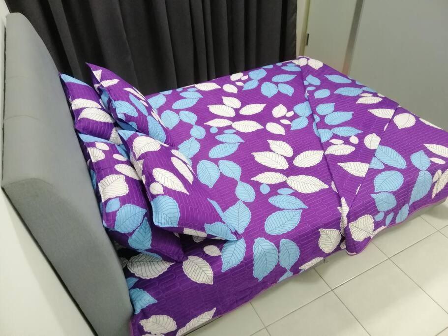H&H Lovely Homestay In Nilai Dış mekan fotoğraf