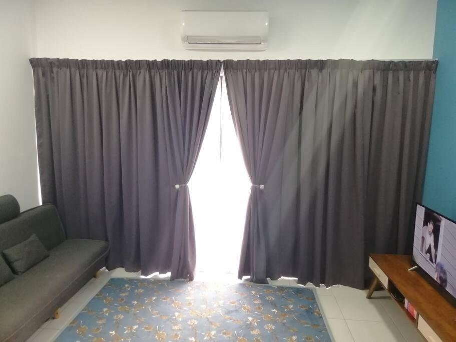 H&H Lovely Homestay In Nilai Dış mekan fotoğraf
