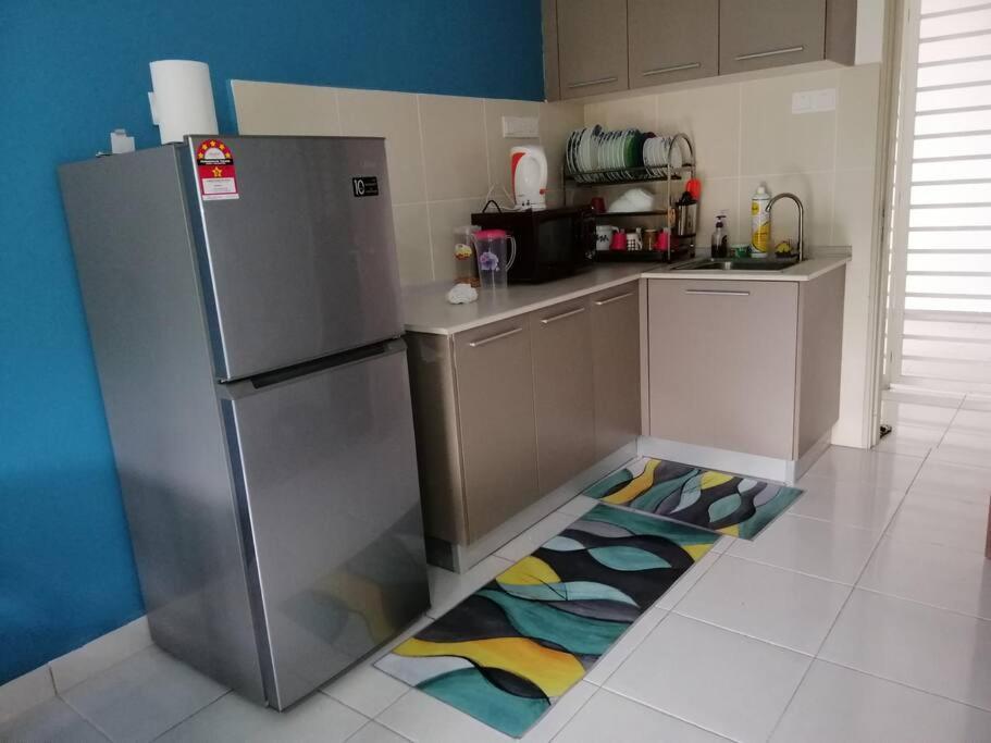 H&H Lovely Homestay In Nilai Dış mekan fotoğraf